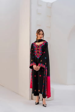 Nyra Embroided Long Length 3 PCs
