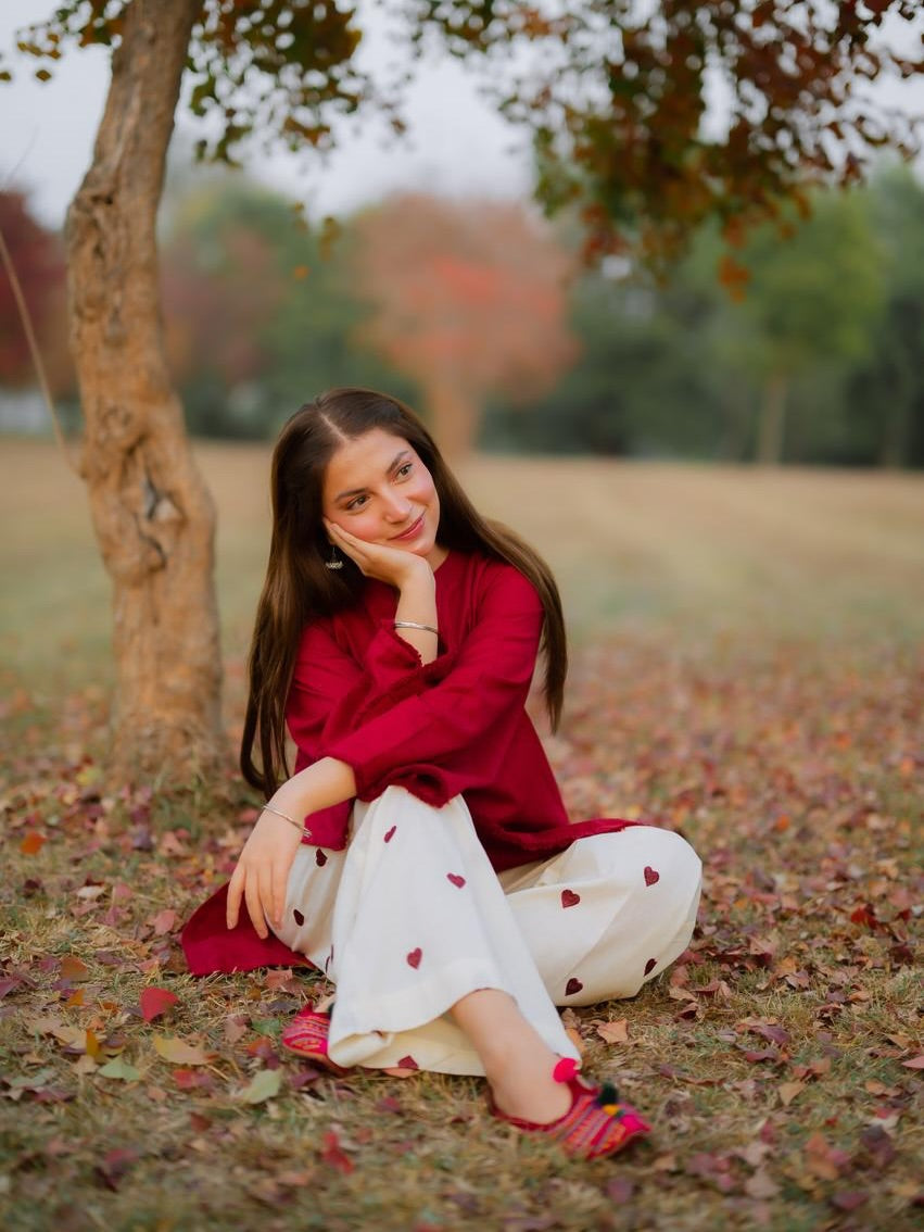 RED HEARTS Stitched 2PC