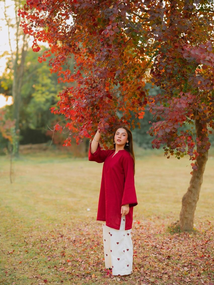 RED HEARTS Stitched 2PC