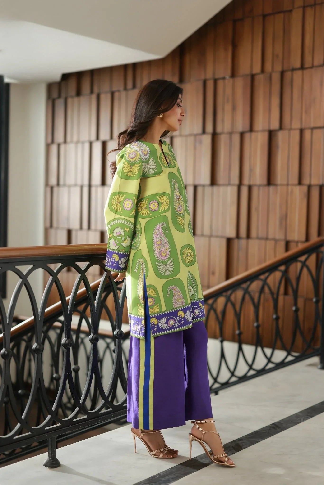 Lara (Stitched 2 Pcs)