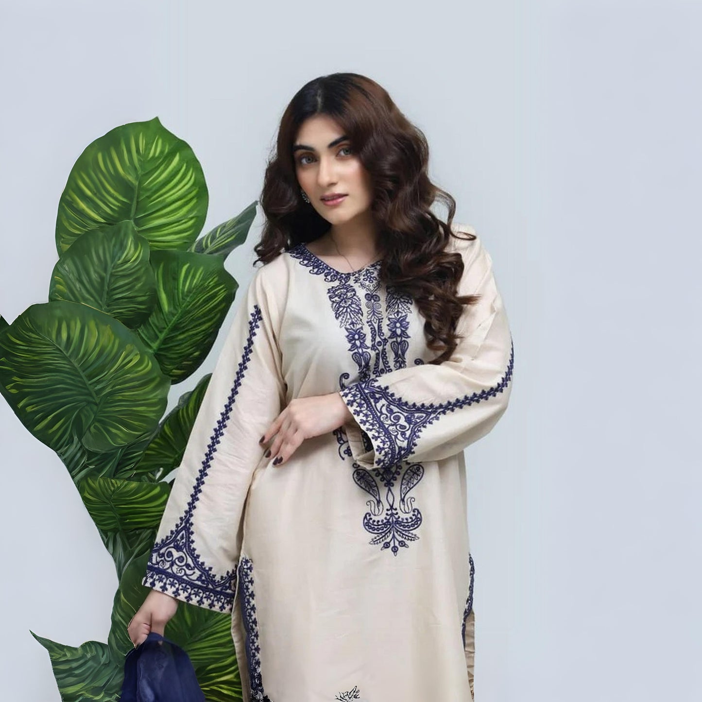 Ivory Elegance - Stitched 3 Pc Suit