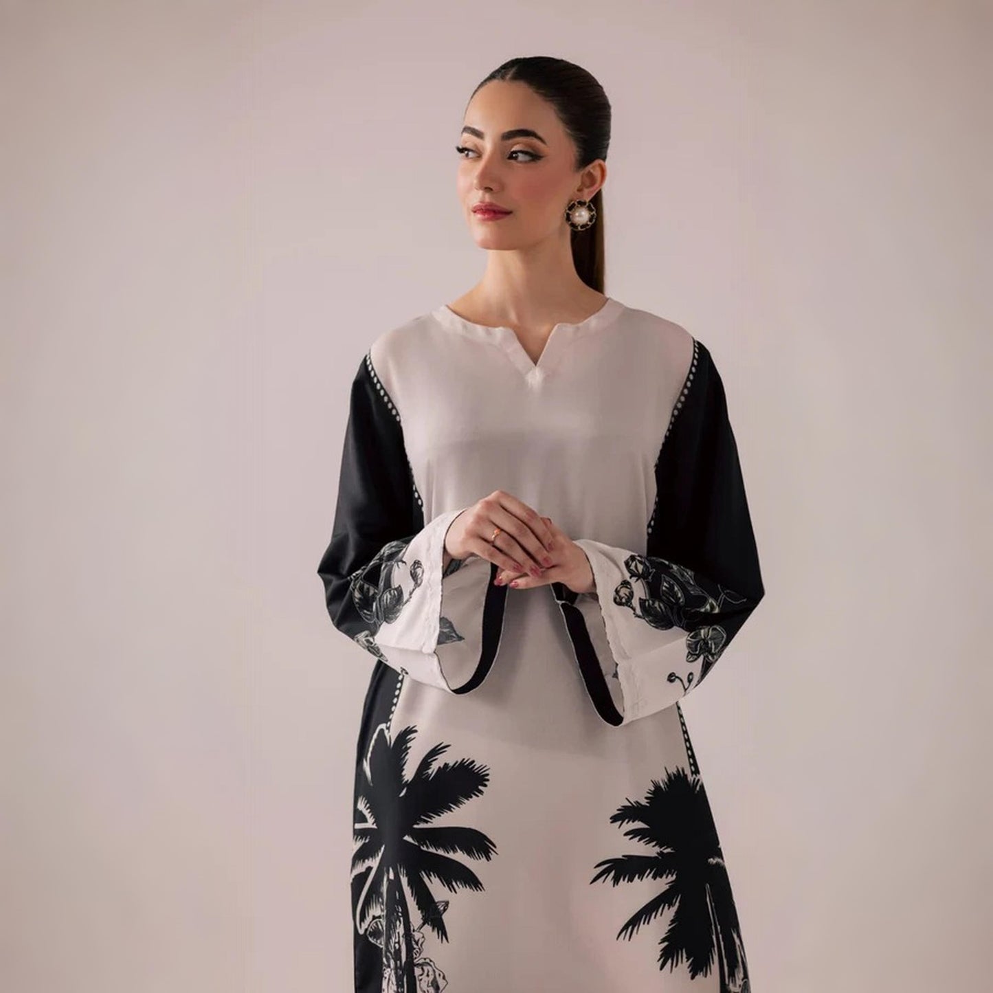 Winter Harmony - Stitched 2 Pc Suit