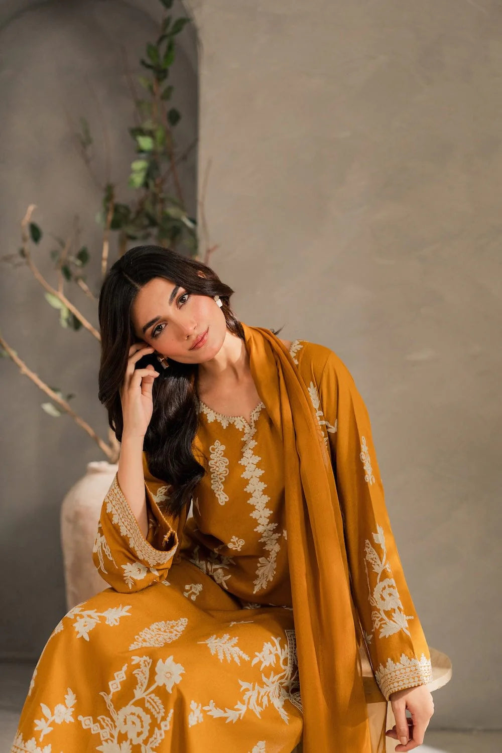 Rumi (Stitched 3 Pcs)