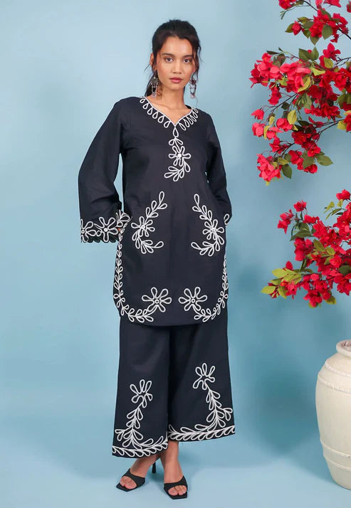 Kriti 2 Piece EMB