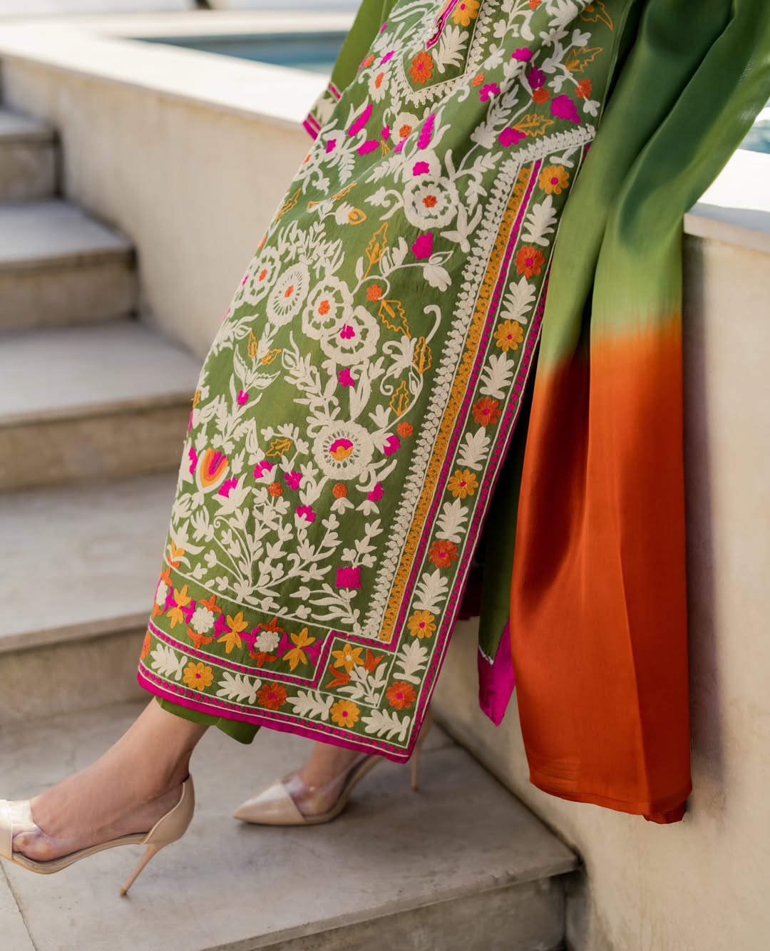 AROOSA (Embroided stitched 3 PCS)
